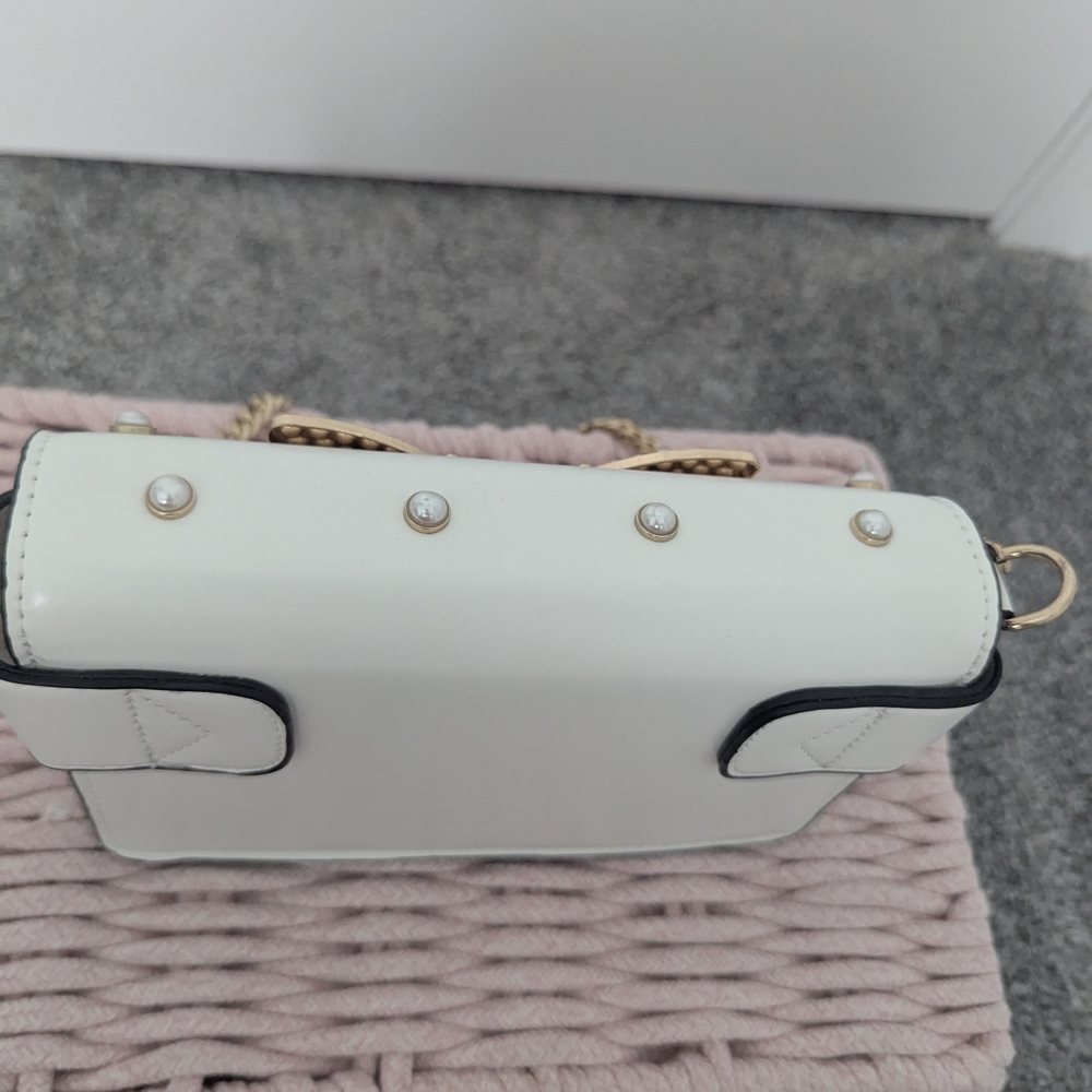Elegant White Studded Bag with Gold Chain - Picture 11 of 16